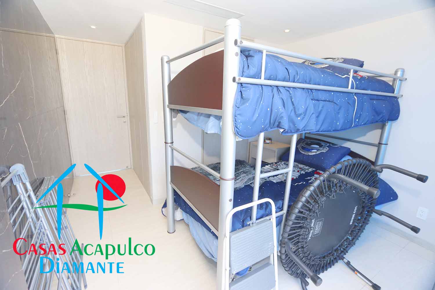 Velera D PH - Recámara uno 2